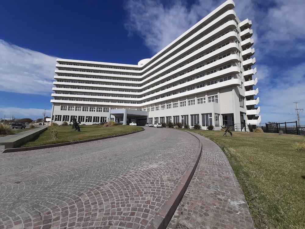 Rayentray Grand Hotel 푸에르토마드린 외부 사진