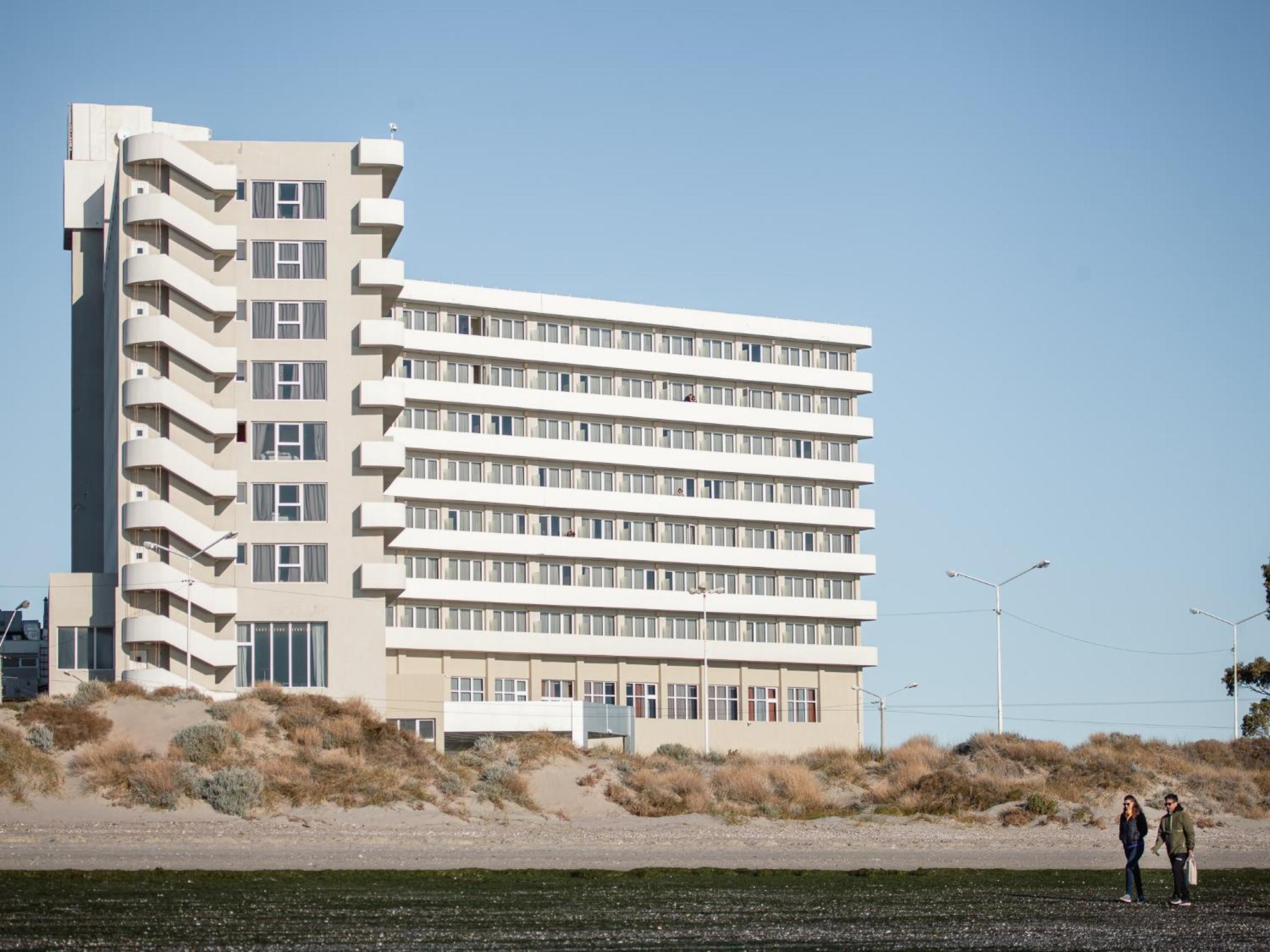 Rayentray Grand Hotel 푸에르토마드린 외부 사진