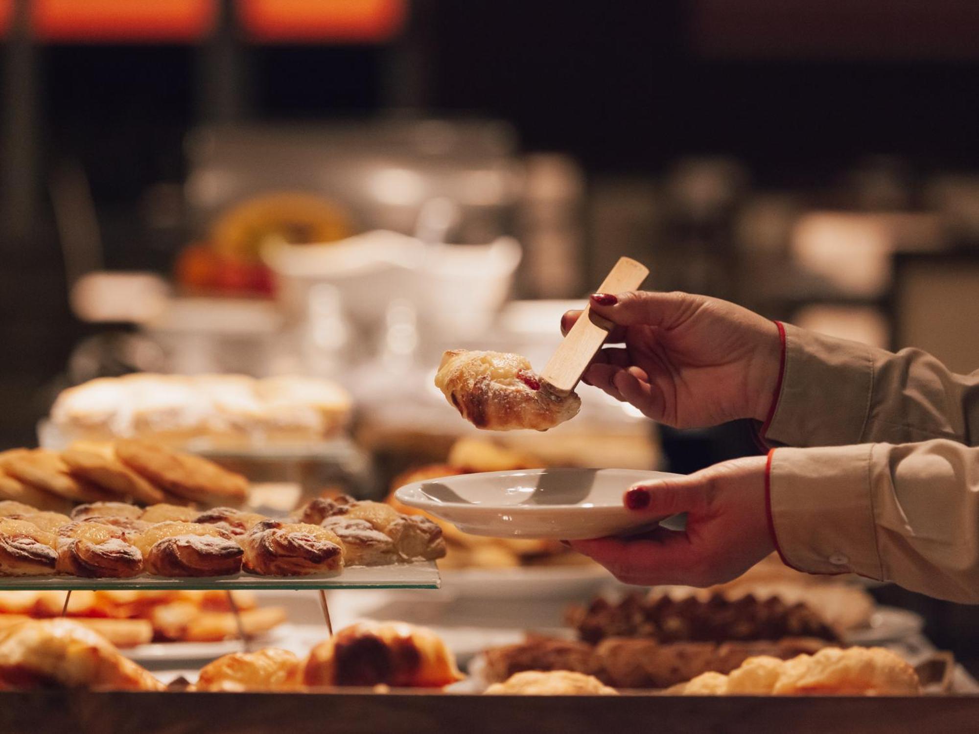 Rayentray Grand Hotel 푸에르토마드린 외부 사진
