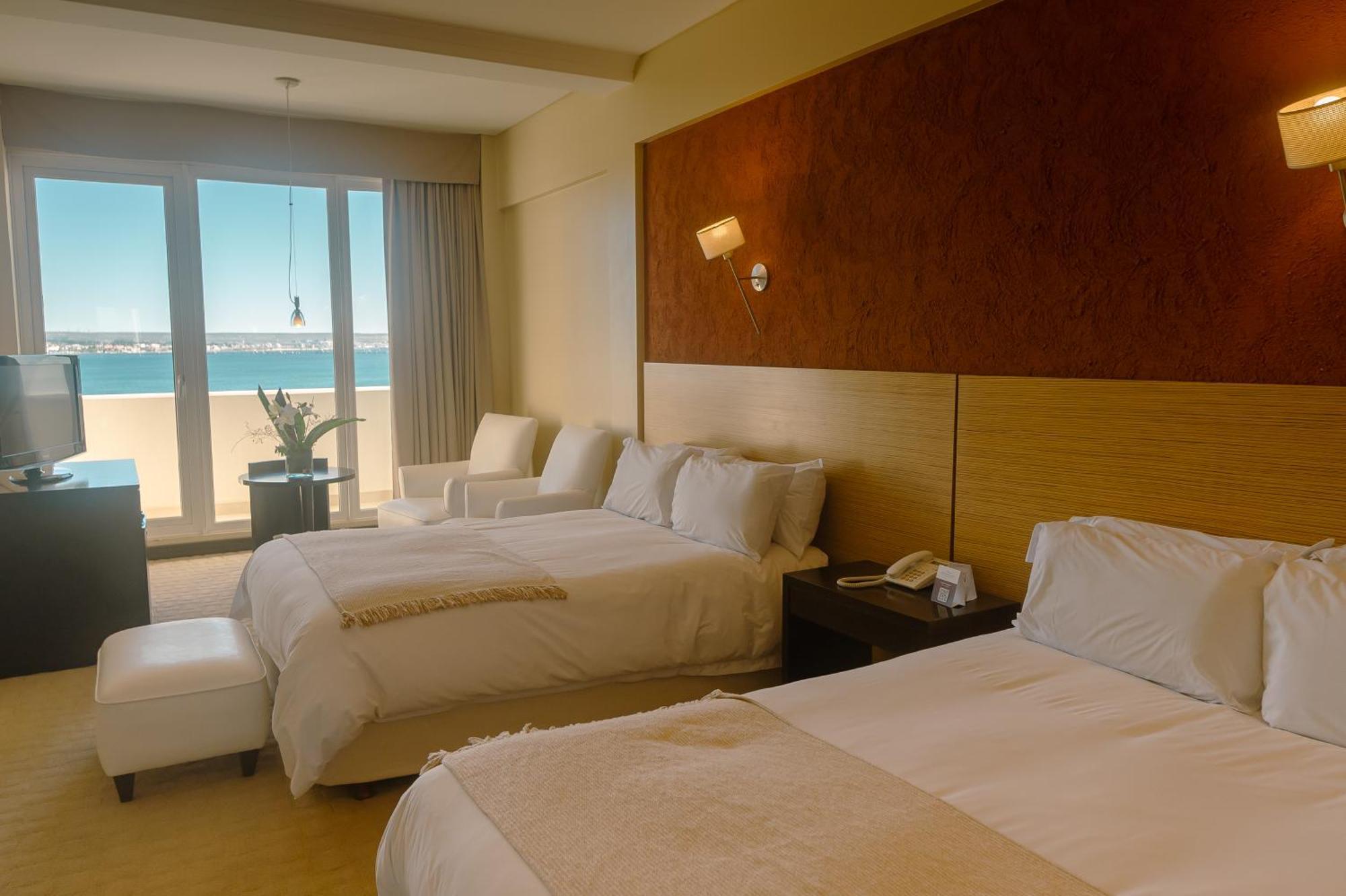 Rayentray Grand Hotel 푸에르토마드린 외부 사진