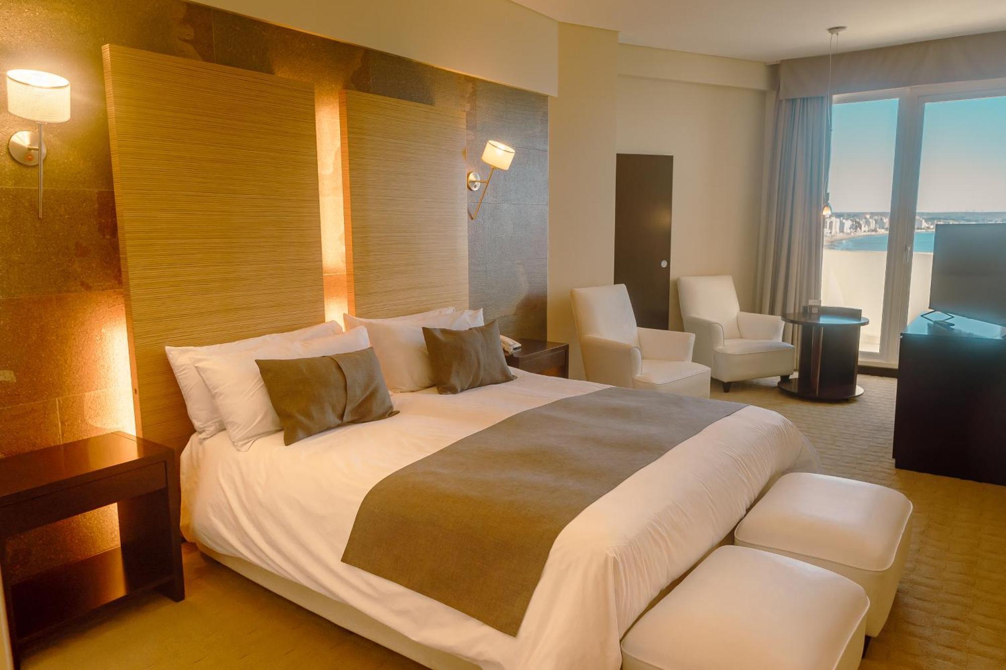 Rayentray Grand Hotel 푸에르토마드린 외부 사진